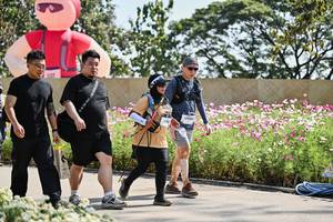 BIB: 
                            <button type="button" onclick="openModal(27797712)" class="btn btn-primary btn-sm float-right btn-popup" data-toggle="modal" data-target=".modal-high-quality">
                        <i class="fas fa-shopping-cart"></i> Add to Cart
                    </button>
                                            <button type="button" onclick="isThisMe(27797712, true)" class="btn btn-success btn-sm float-right btn-popup btn-isme hidden" data-toggle="tooltip" data-placement="bottom" title="นี่คือรูปของคุณใช่ไหม คลิกที่นี่เพื่อเอาเข้าอัลบั้ม">
                        <i class="fas fa-plus"></i> Add to album
                    </button>
                    <button type="button" onclick="isThisMe(27797712, false)" class="btn btn-warning btn-sm float-right btn-popup btn-isnotme hidden">
                        <i class="fas fa-ban"></i> Remove from album
                    </button>